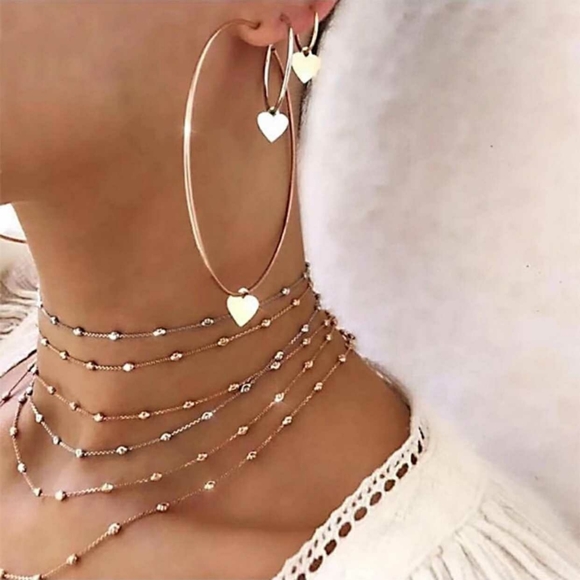 Star Posh Jewelry - Gold Heart Hoop Earrings
